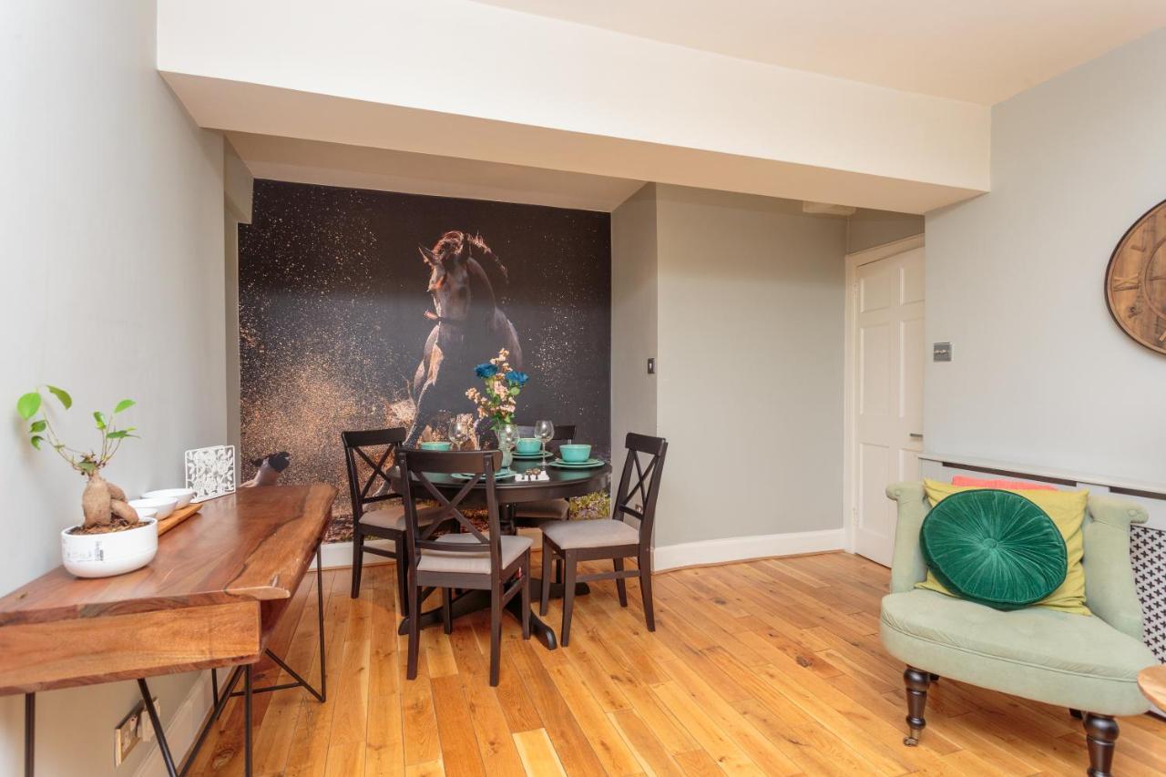 Beautiful Hideout In Center Of Edinburgh Apartment Exterior photo