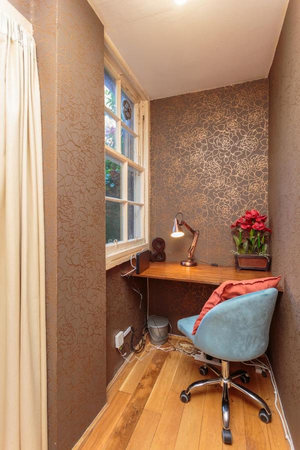 Beautiful Hideout In Center Of Edinburgh Apartment Exterior photo